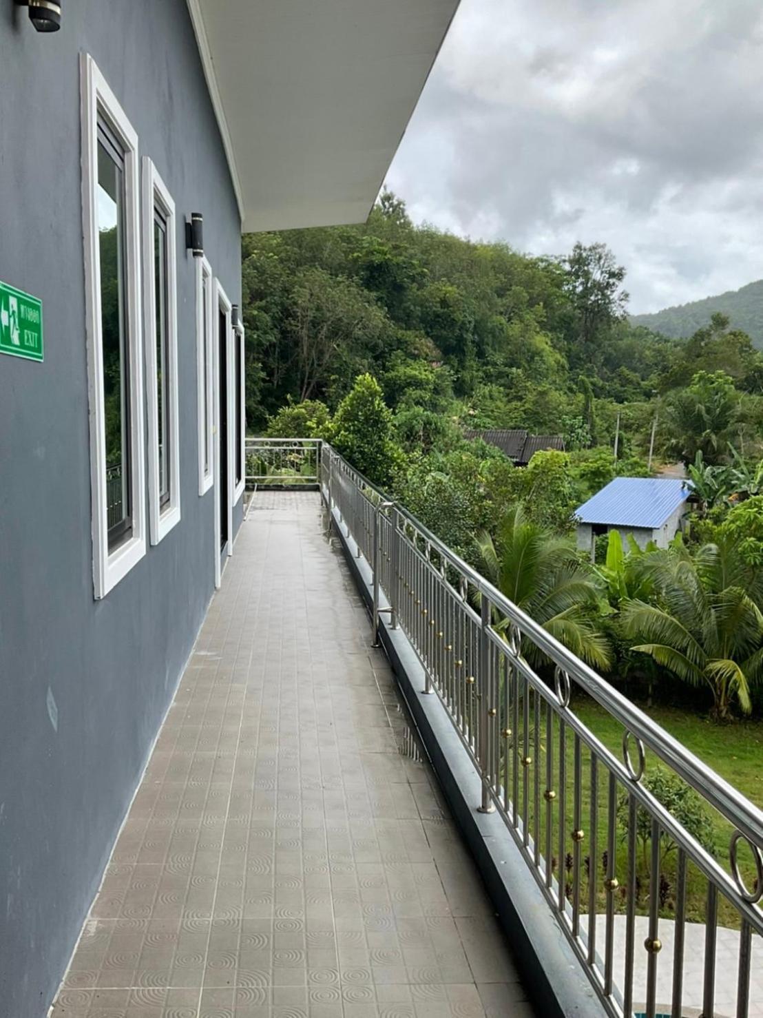 Sj House Hotel Aonang Ban Khlong Haeng Eksteriør billede
